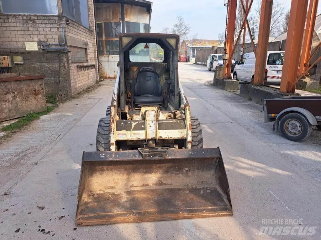 Bobcat S130 Kompaktrakodók