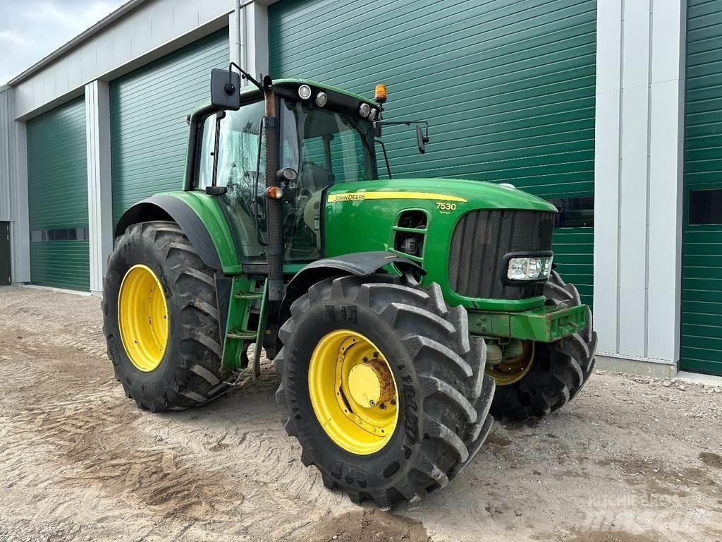 John Deere 7530 Traktorok