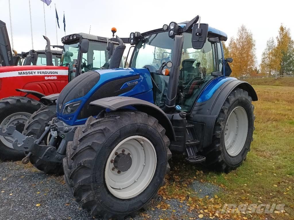 Valtra N174 E versu Traktorok