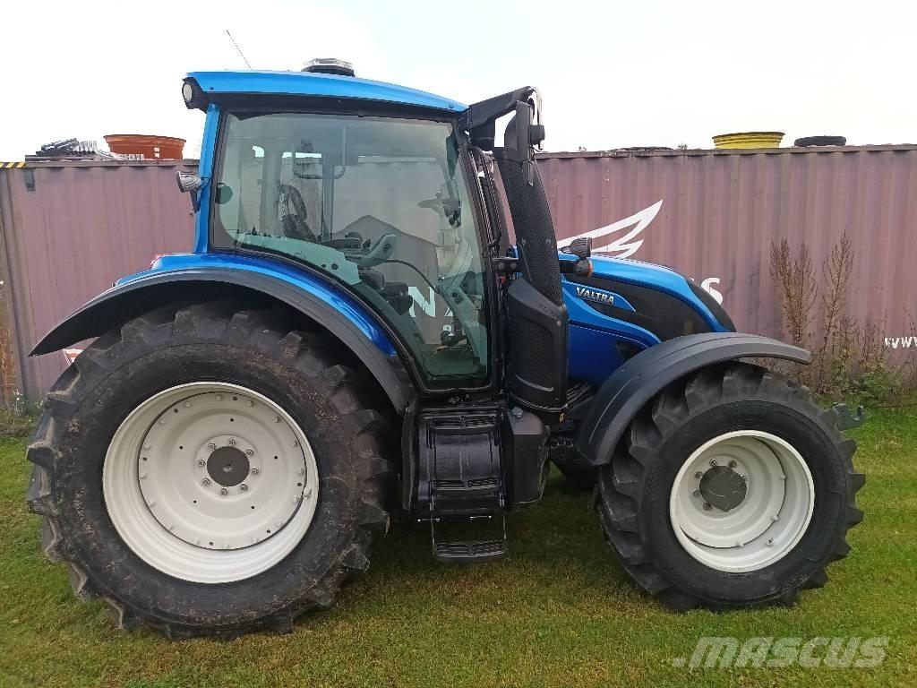 Valtra N174 E versu Traktorok