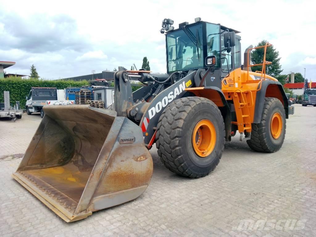 Doosan DL420 -5CVT Gumikerekes homlokrakodók