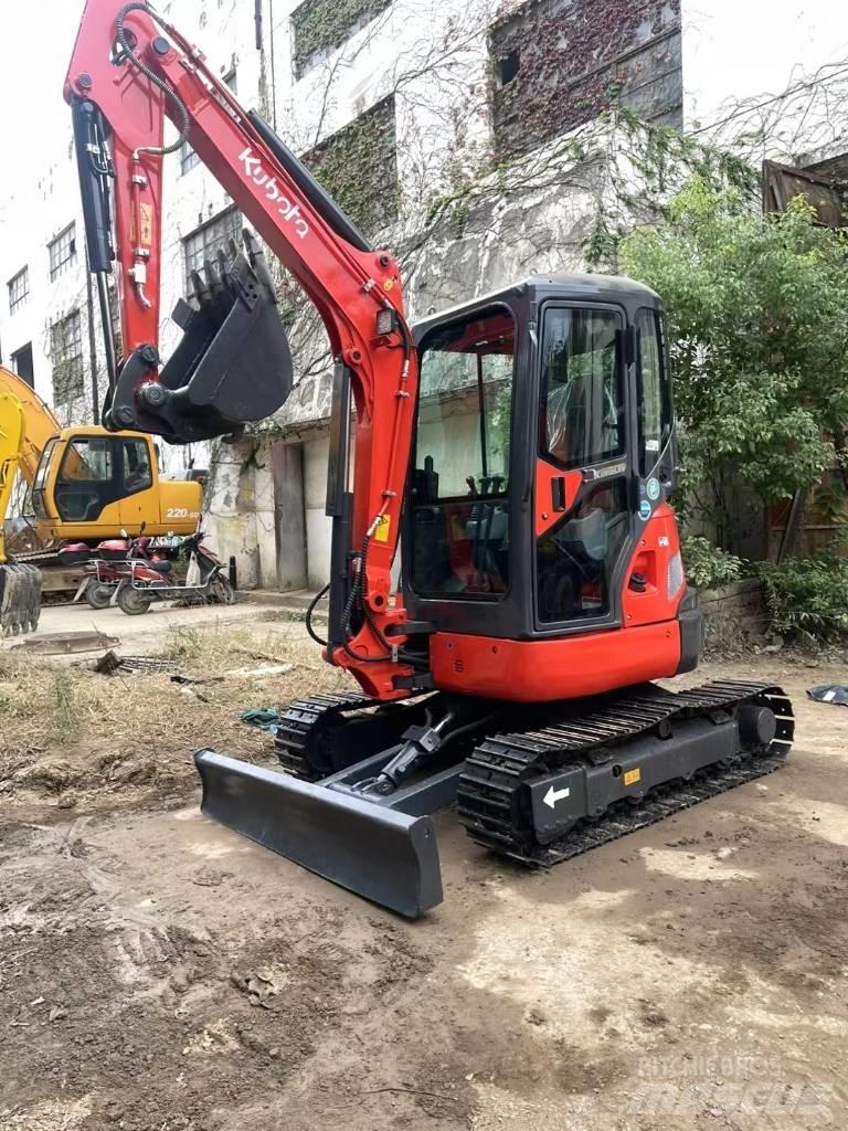 Kubota U35 Mini kotrók < 7t