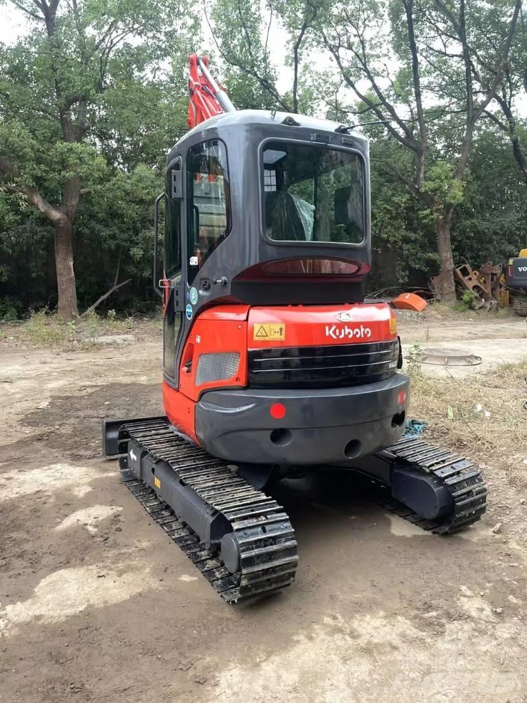 Kubota U35 Mini kotrók < 7t