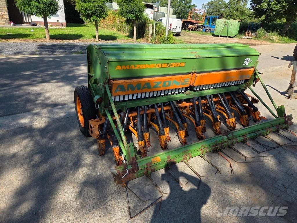 Amazone D8-30 Sorvetőgép
