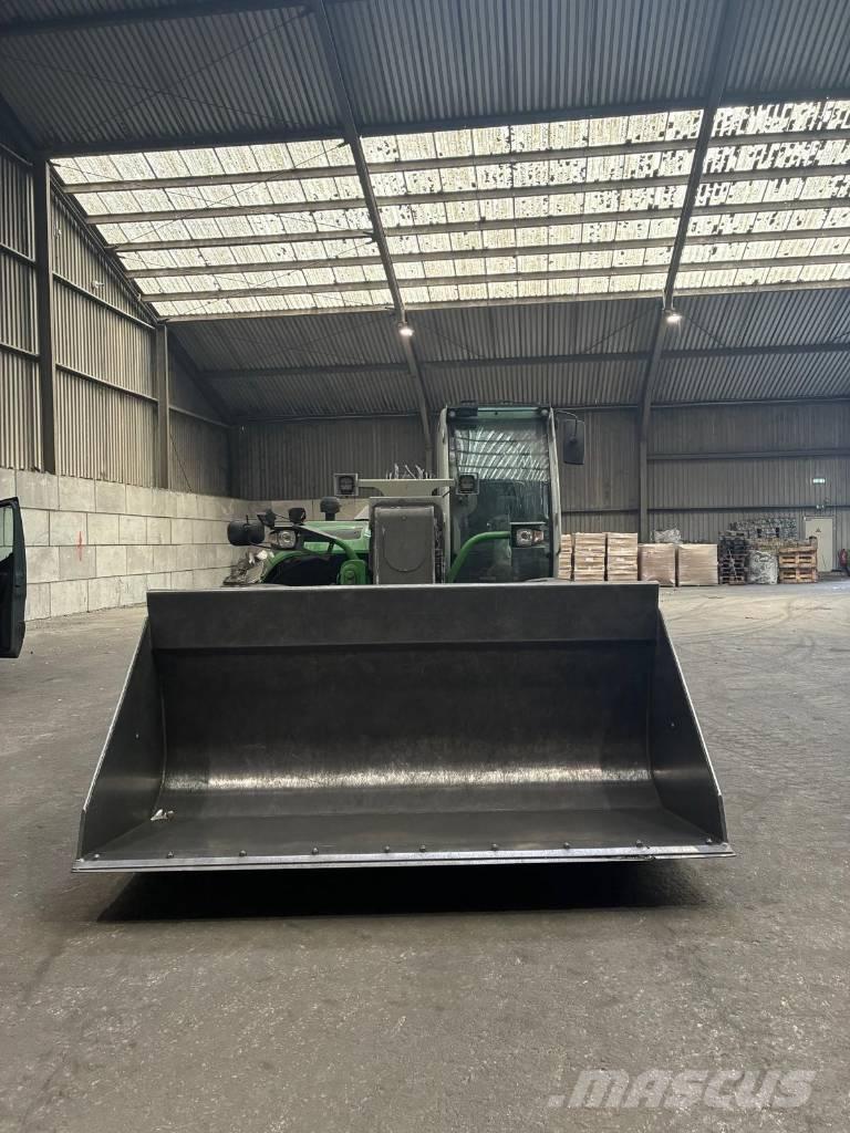 Sennebogen 355 E Teleszkópos rakodók