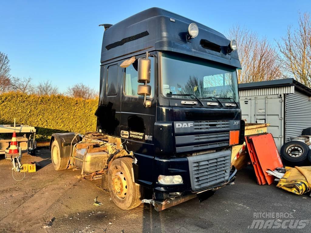 DAF XF 95.430 Nyergesvontatók