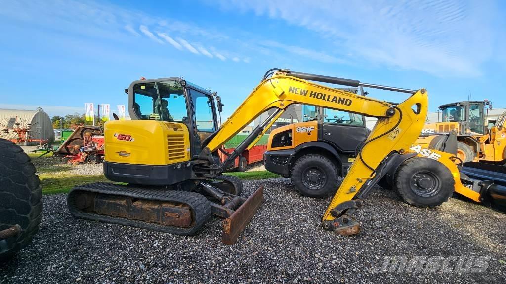 New Holland E60C Mini kotrók < 7t