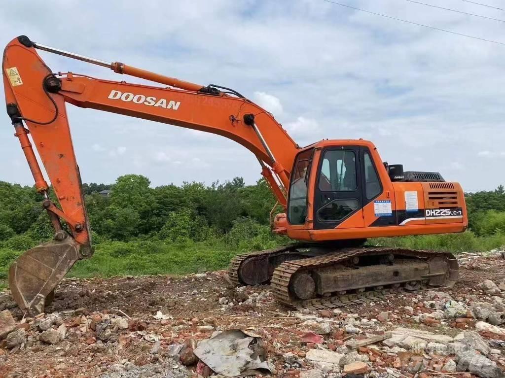 Doosan DH 225 LC-7 Lánctalpas kotrók
