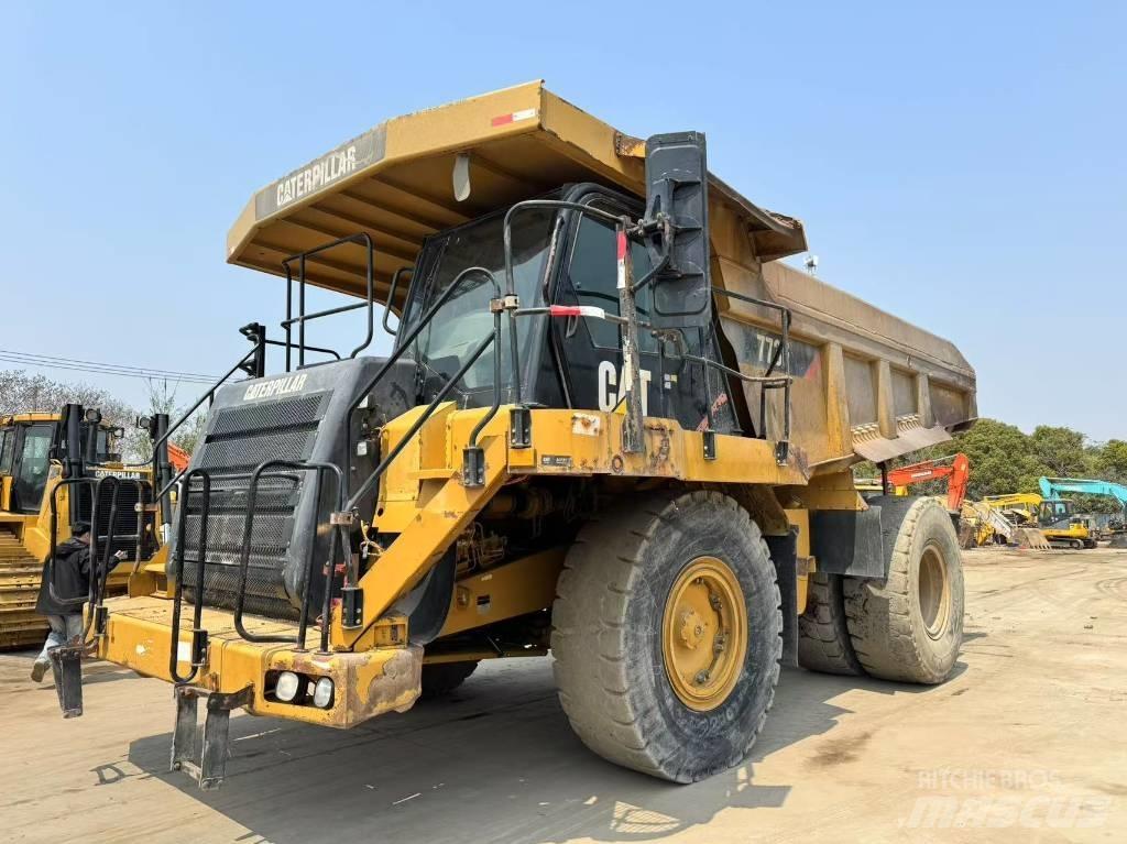 CAT 773 F Nehézdömper