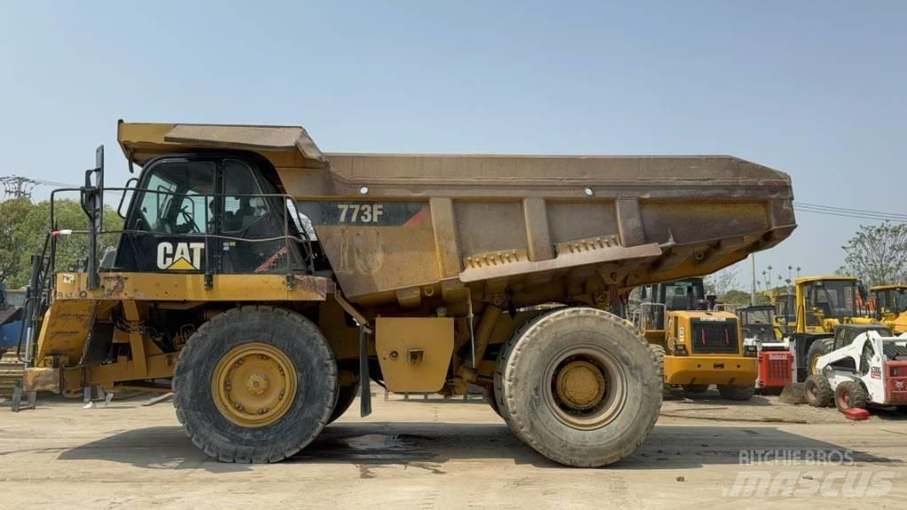CAT 773 F Nehézdömper