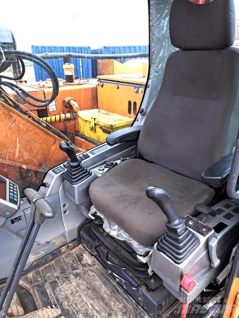 Doosan DX 140 LCR-3 Betakarítók
