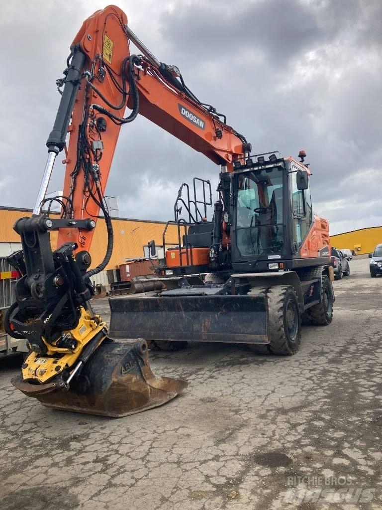 Doosan DX 170 W Gumikerekes kotrók