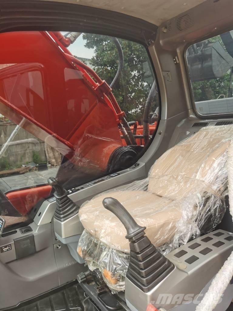Doosan DX 300 LC Lánctalpas kotrók