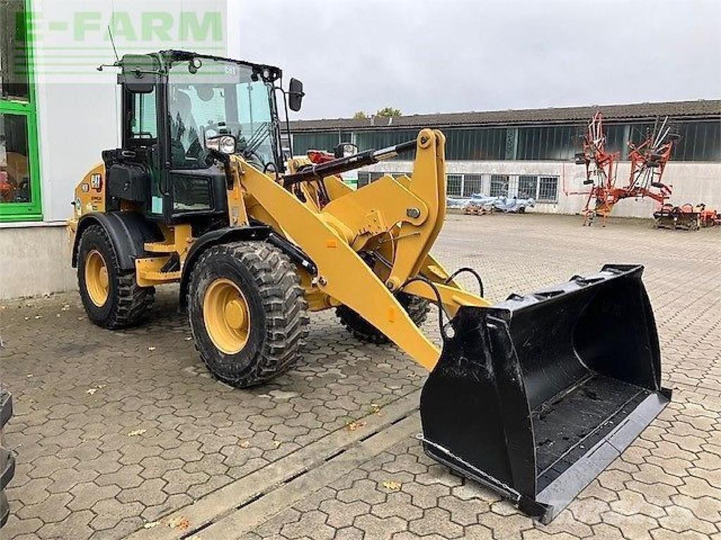 CAT radlader 908hl Mini kotrók < 7t