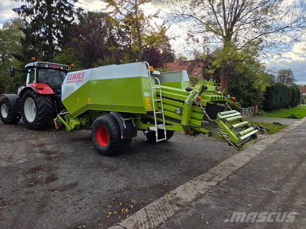CLAAS Quandrant 2200 Szögletes bálázók