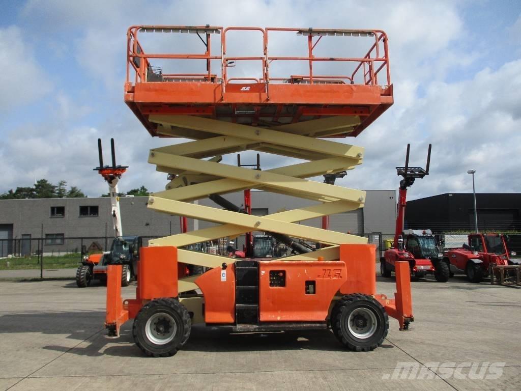 JLG 4394RT (435) Ollós emelők