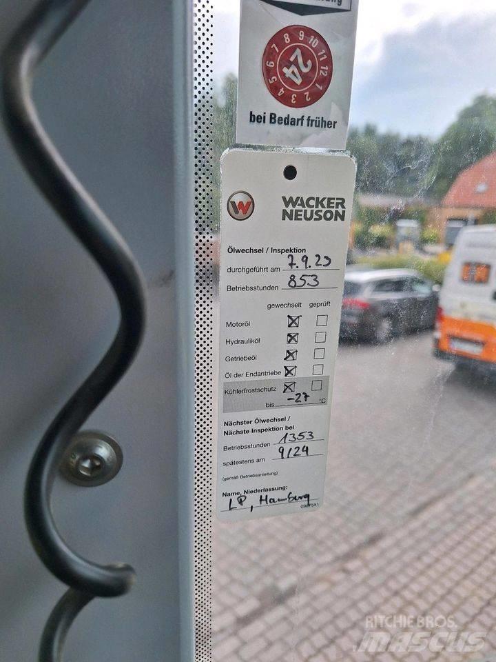 Wacker Neuson WL 95 Gumikerekes homlokrakodók