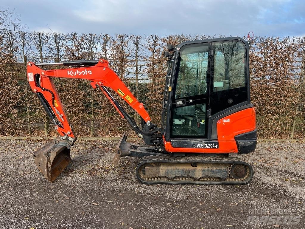 Kubota KX027-4 Mini kotrók < 7t