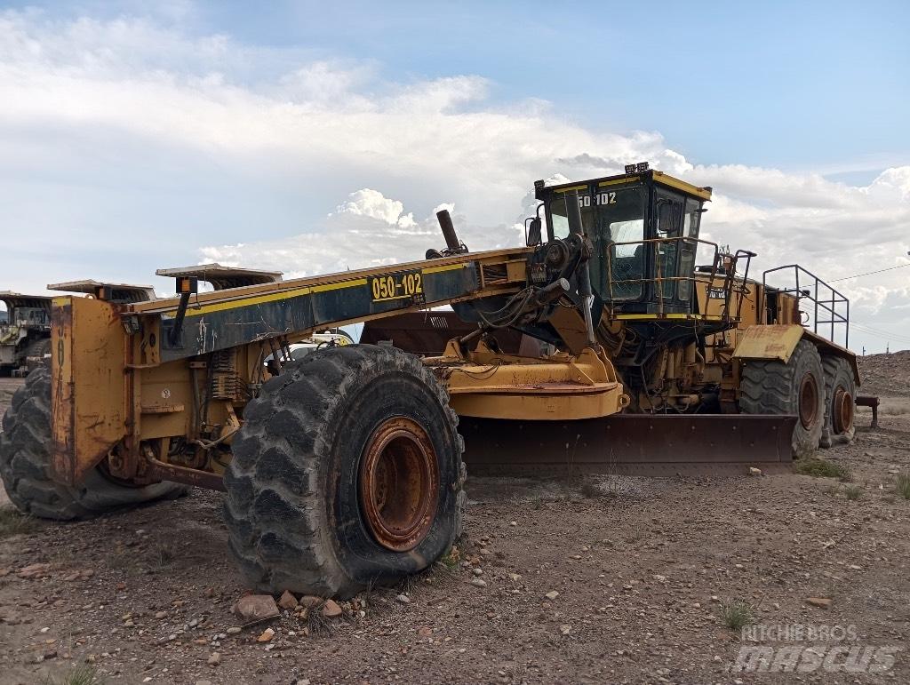 CAT 24 M Gréderek