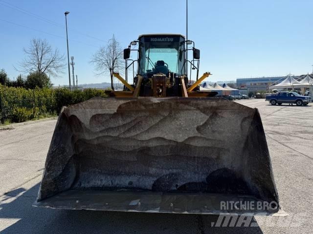 Komatsu WA 380-5H Gumikerekes homlokrakodók