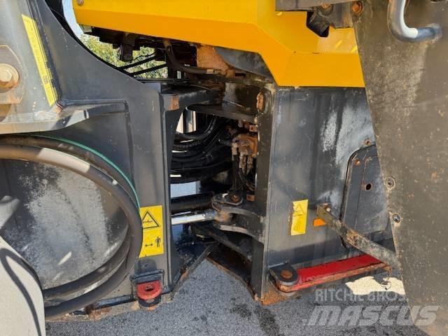 Komatsu WA 380-5H Gumikerekes homlokrakodók