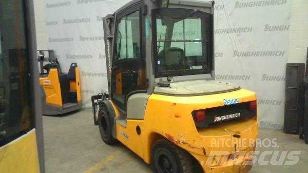 Jungheinrich DFG 430 Dízel targoncák