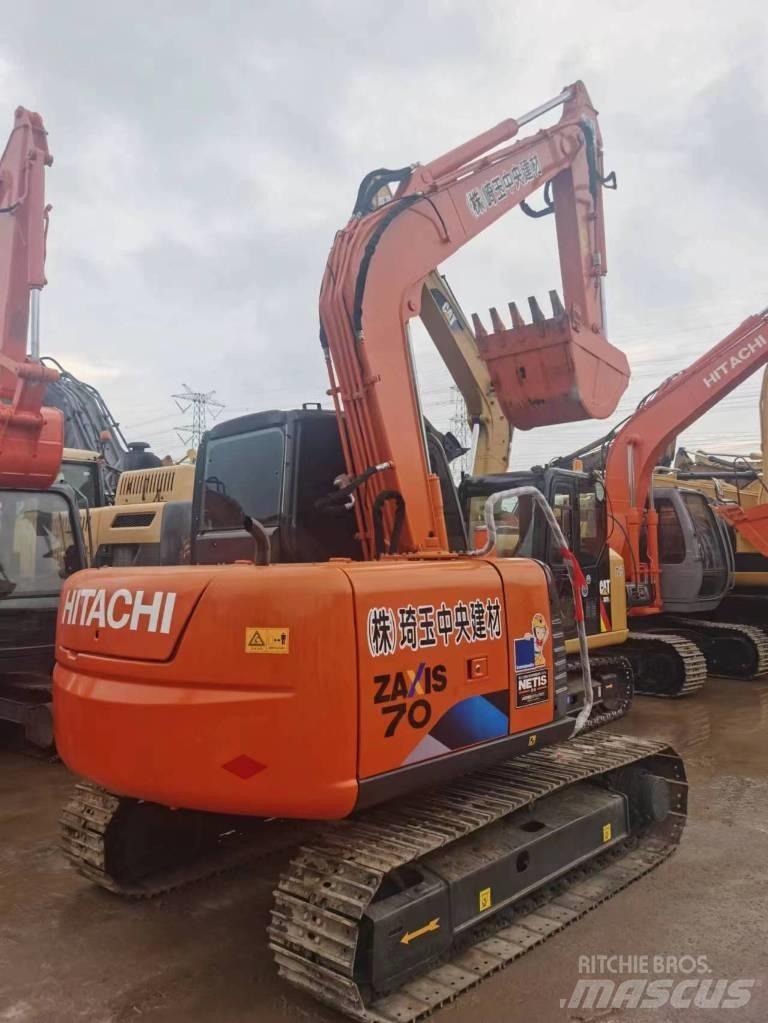 Hitachi ZX 70 Mini kotrók < 7t