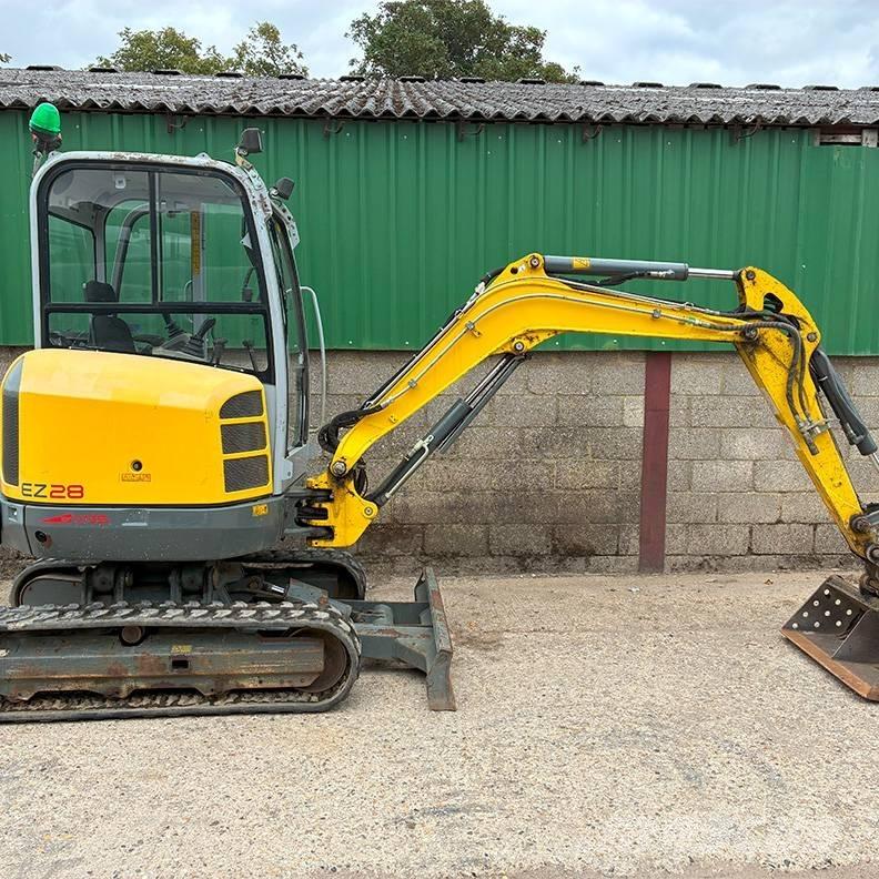 Wacker Neuson EZ 28 Mini kotrók < 7t