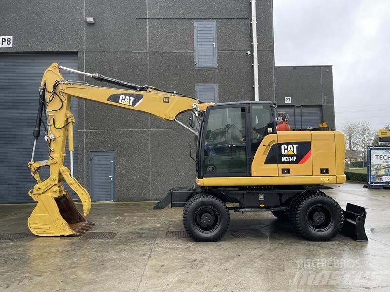 CAT M 314 F Gumikerekes kotrók