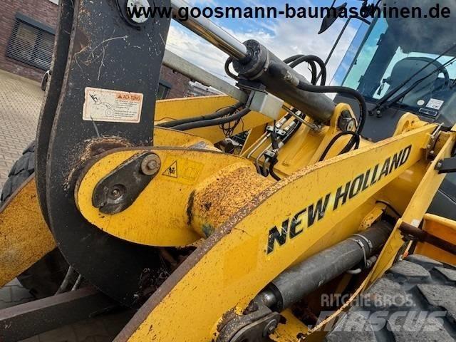New Holland W 110 B Gumikerekes homlokrakodók