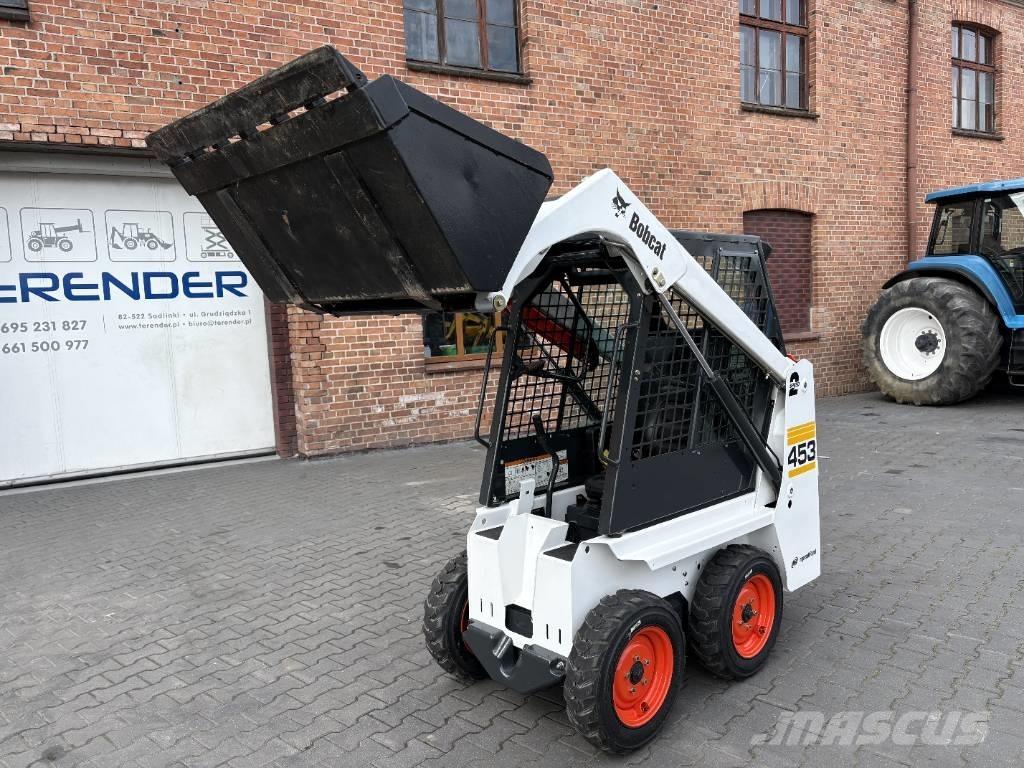 Bobcat 453 Kompaktrakodók