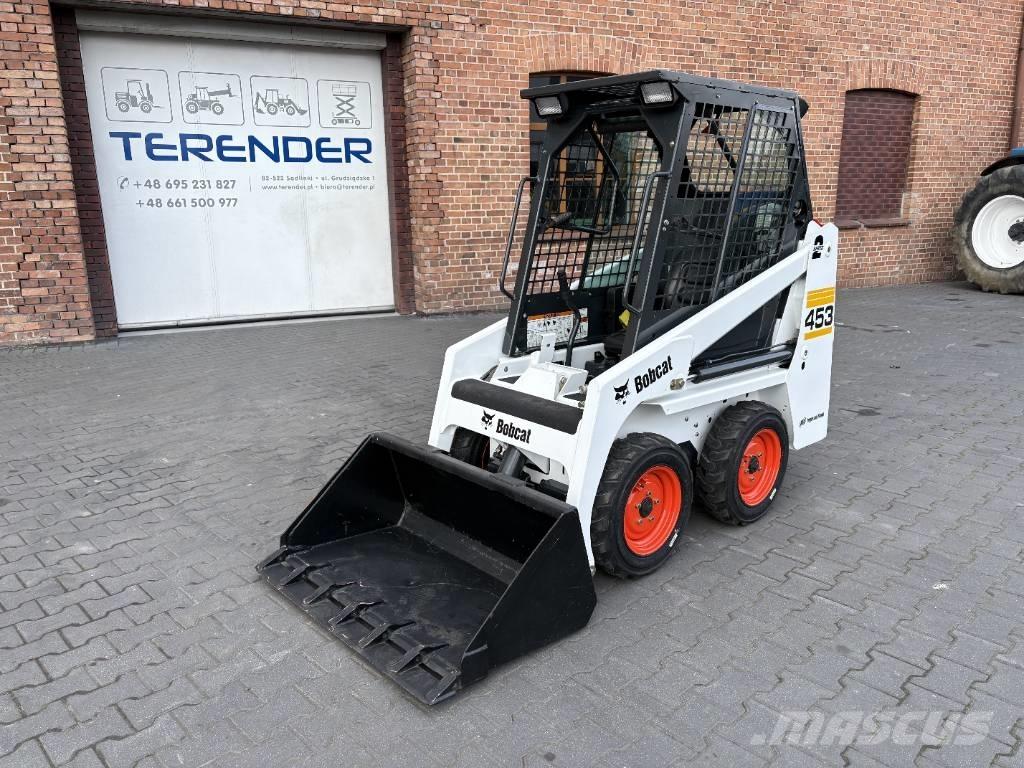 Bobcat 453 Kompaktrakodók