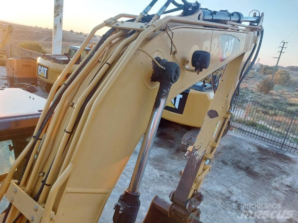 CAT 312 E Lánctalpas kotrók