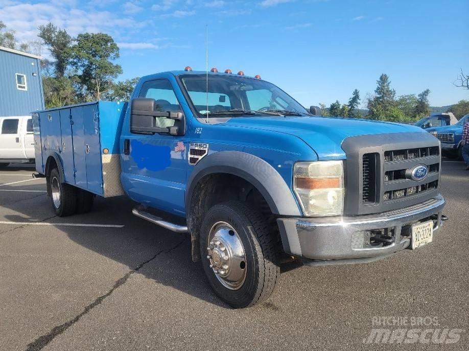 Ford F 550 XL Közúti karbantartó haszongépek