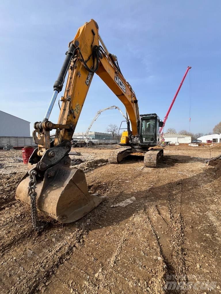 JCB JS 210 Lánctalpas kotrók