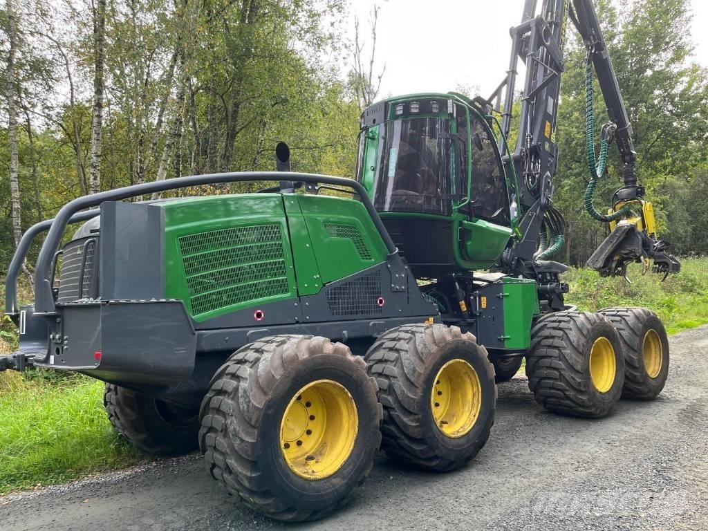 John Deere 1170G Betakarítók
