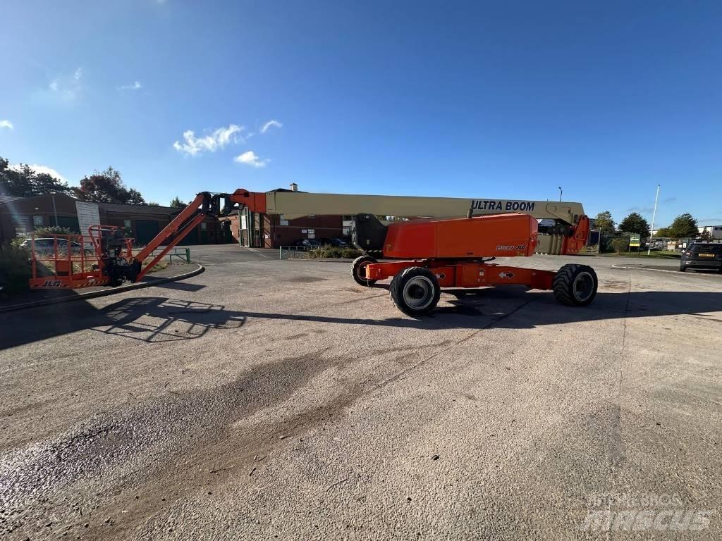 JLG 1500AJP Karos emelők