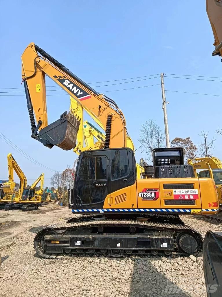 Sany SY 235 C Lánctalpas kotrók