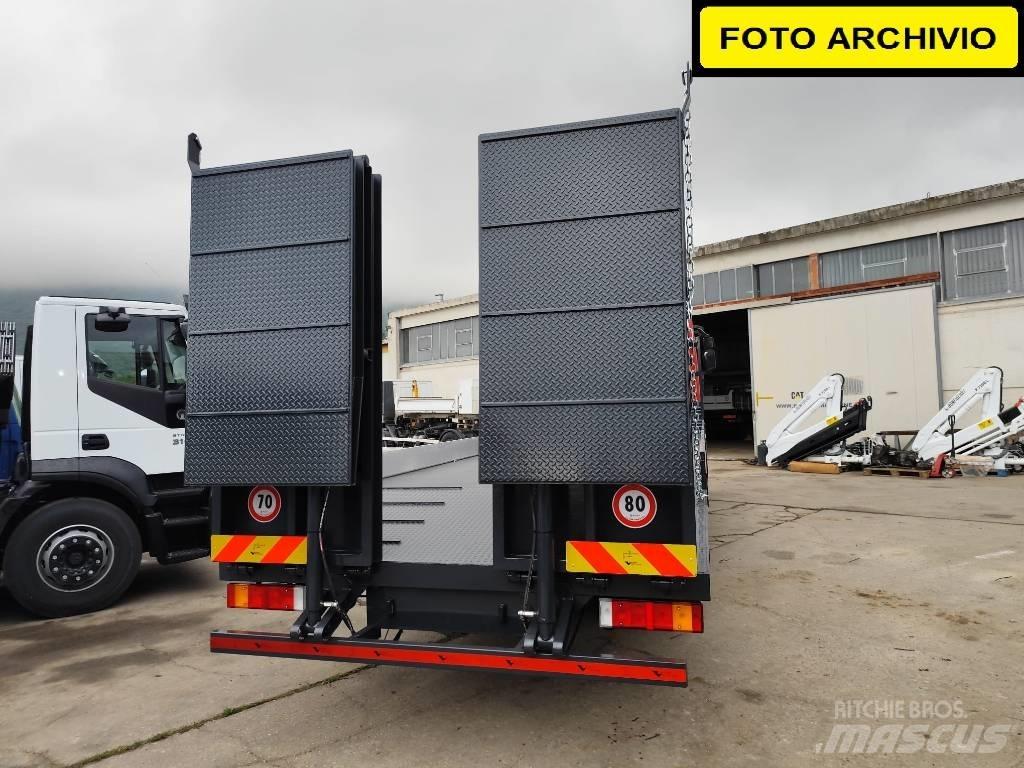 Iveco Stralis 320S50 Platós/Csörlős teherautók