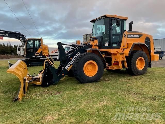 Hyundai HL940A Gumikerekes homlokrakodók