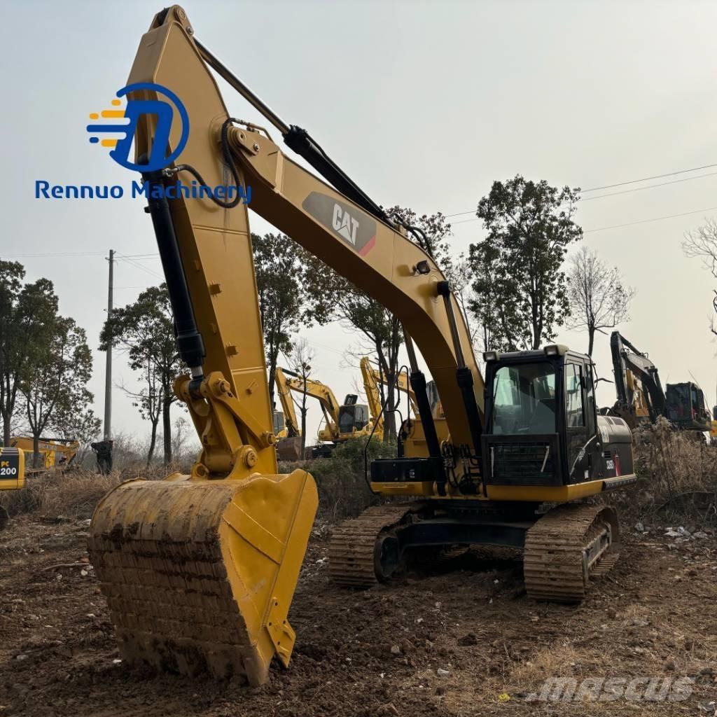 CAT 326D2 Lánctalpas kotrók