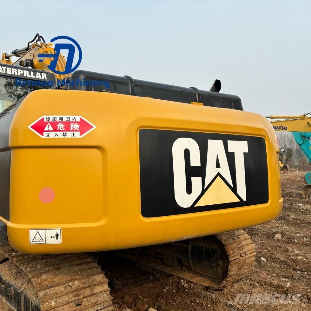 CAT 326D2 Lánctalpas kotrók