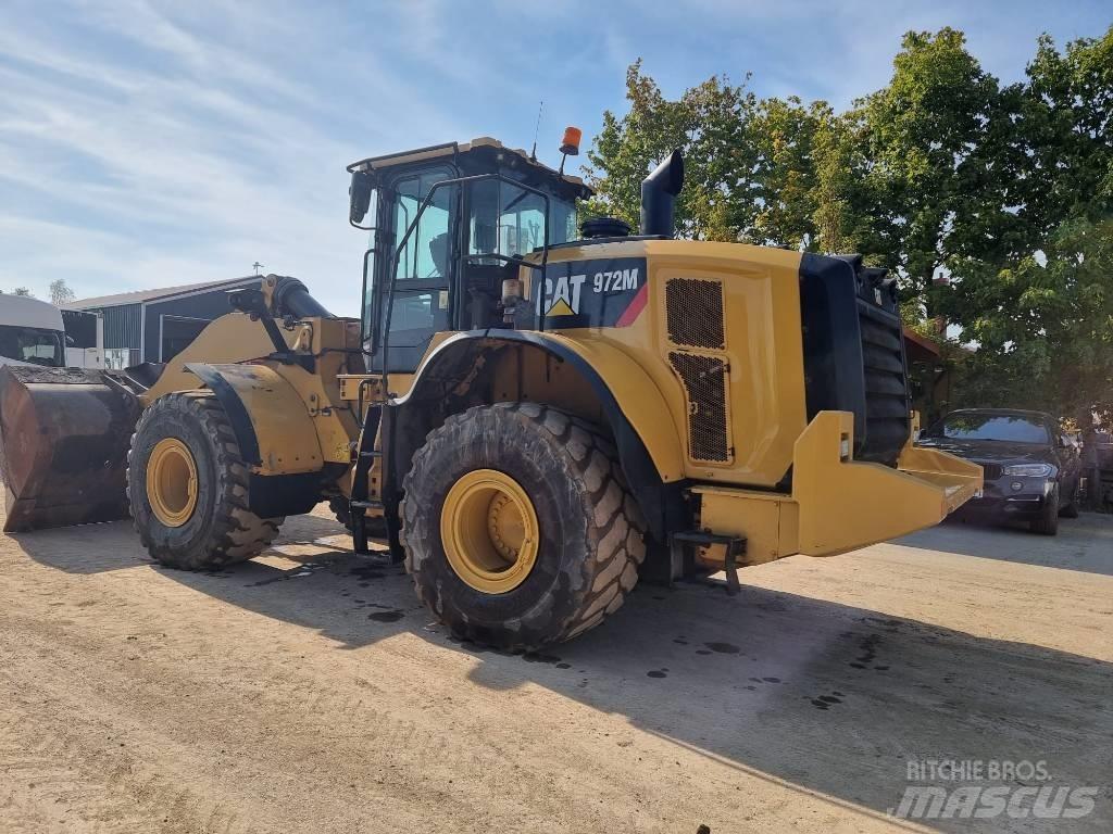CAT 972 M Gumikerekes homlokrakodók