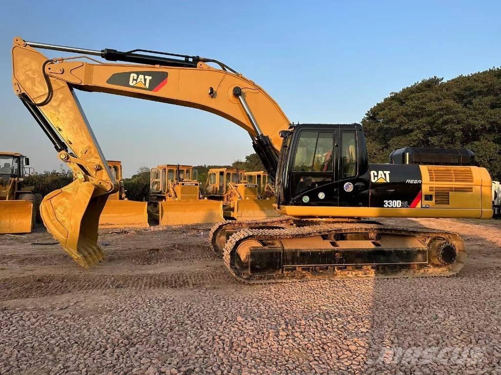 CAT 330DL Lánctalpas kotrók