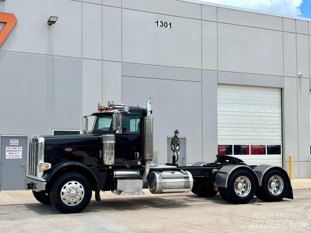 Peterbilt 388 Nyergesvontatók