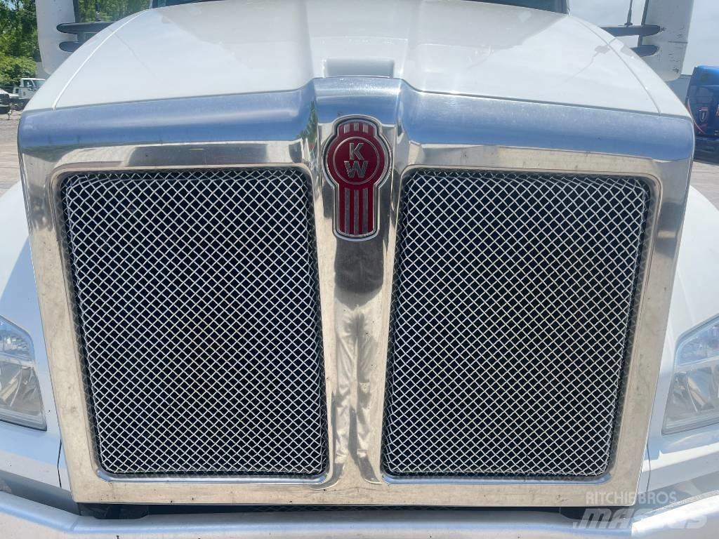 Kenworth T 880 Nyergesvontatók