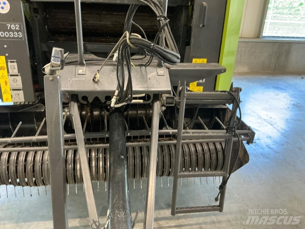 CLAAS Rollant 350 Körbálázók