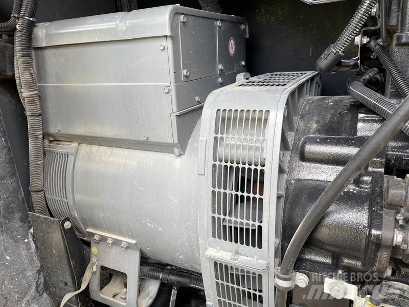 Sdmo R 110 C 3 Dízel áramfejlesztők