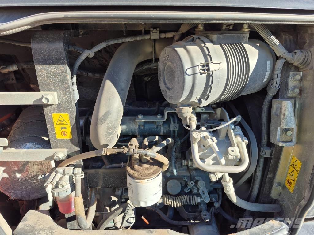 Kubota U 35-4 Mini kotrók < 7t