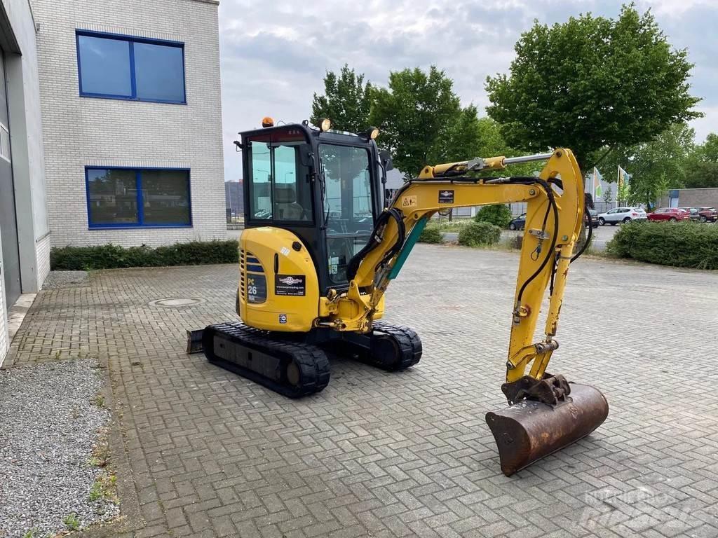 Komatsu PC26MR-3 Mini kotrók < 7t
